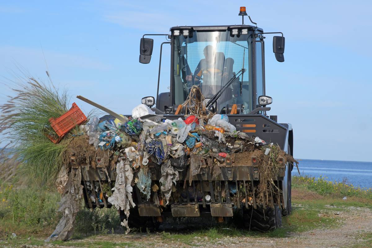 Beach Care Project supported by CASE to drive plastic clean-up from beaches