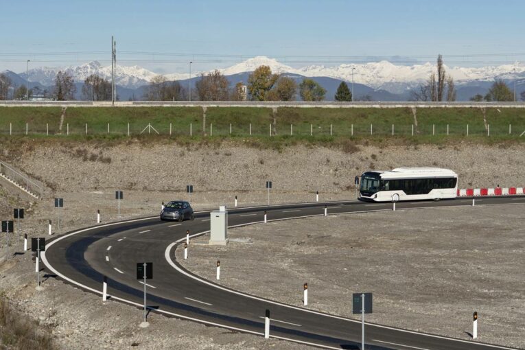 ElectReon brings Wireless Inductive EV Charging to the Arena of the Future in Italy