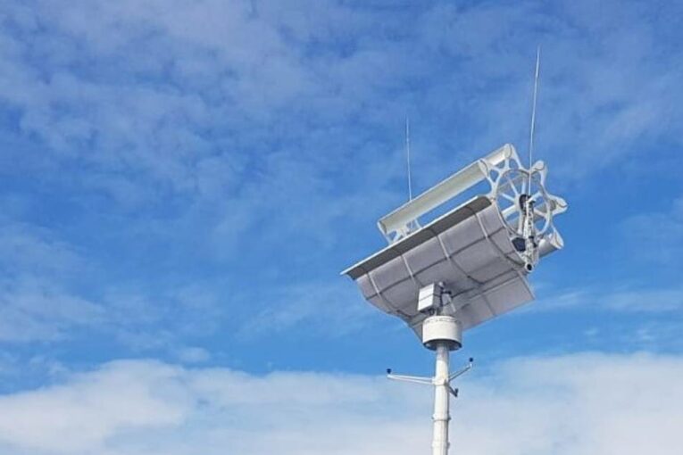 Revolutionary small Wind Turbine design set to transform Highway projects 