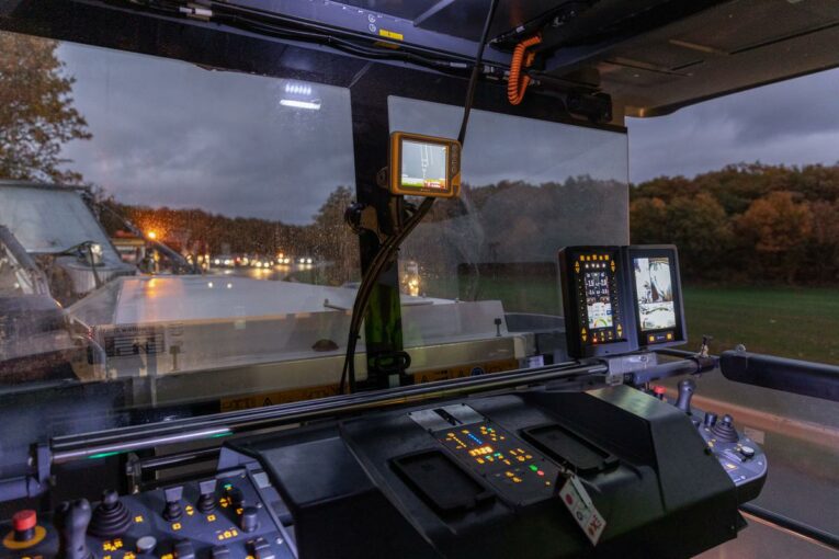 Topcon SmoothRide helps meet tight deadlines and navigate tricky working conditions