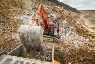 Breedon invests in economical Hitachi large excavators