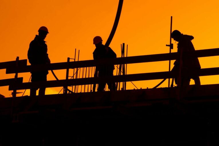 The keys to implement better communication at your construction site