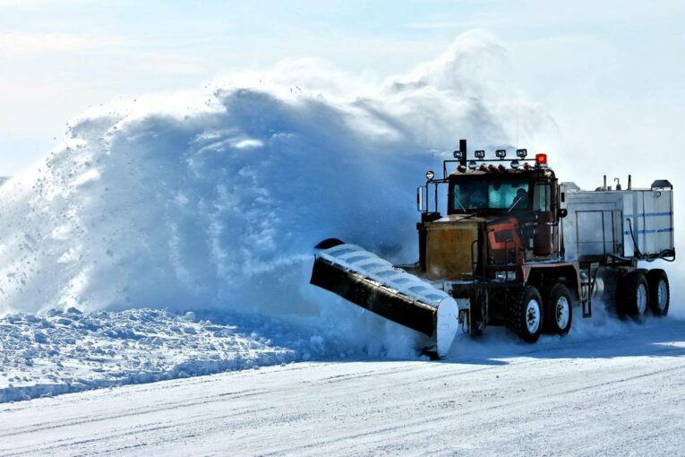 High-tech navigation tools will keep snowploughs on the roads during blizzards