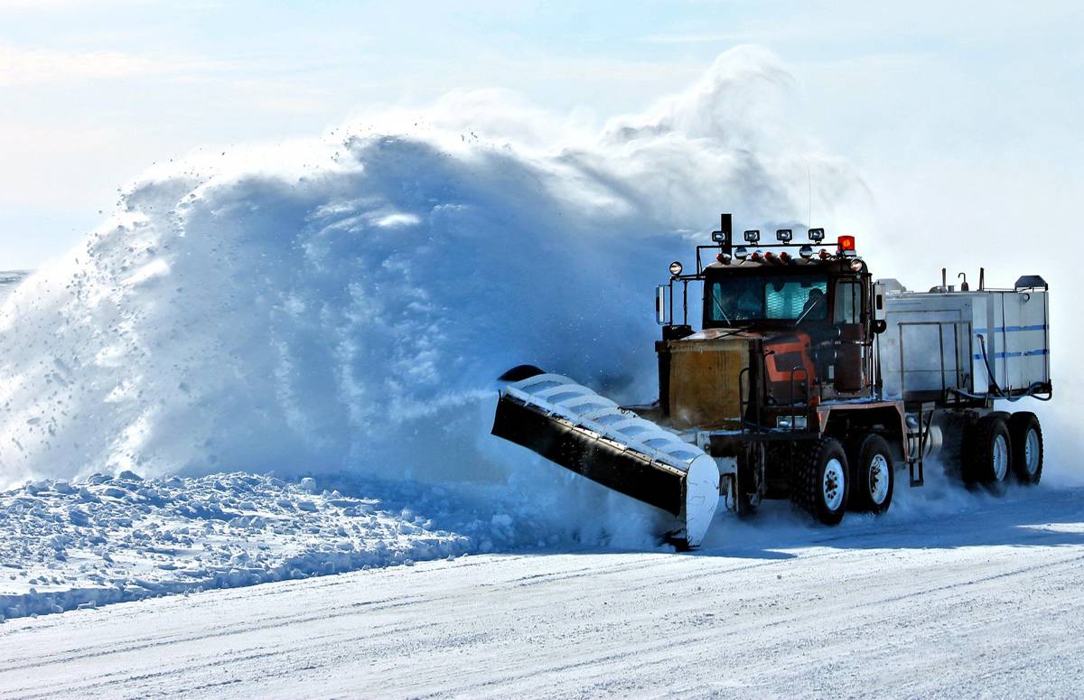 High-tech navigation tools will keep snowploughs on the roads during blizzards