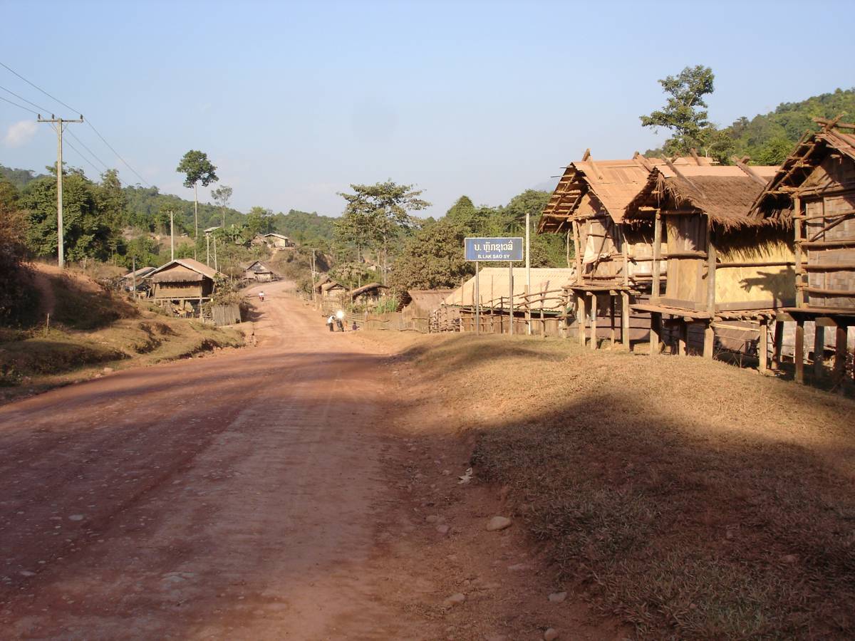 Fig. 18: Small rural village in Laos (photo credit: Andrea Pugliaro, 2009/2022)