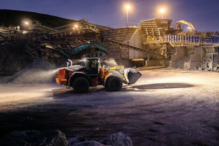 Hitachi ZW310-7 Wheel Loader puts operators in control