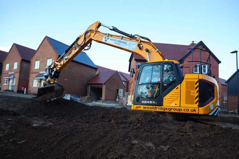 Wooldridge takes delivery of the first four brand new JCB 245XR tracked excavators