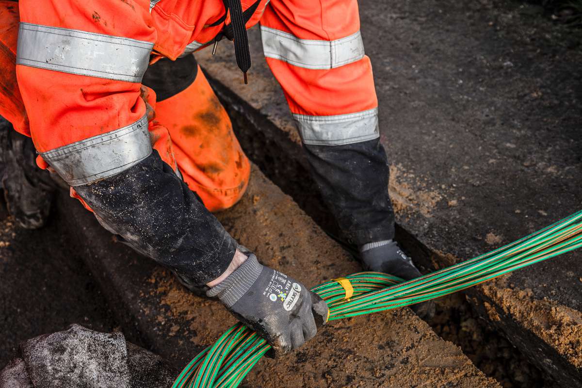 Oxford Plastics innovative Trench Cover launched to support Project Gigabit 