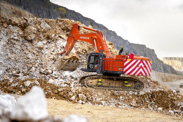 Breedon impressed with Hitachi's new large Zaxis-7 Excavator