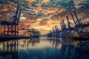 EIB signs up to the One Ocean Summit in France for environmental-friendly ports