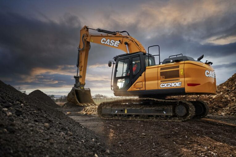 CASE new E-Series Crawler Excavator range helps customers meet market challenges