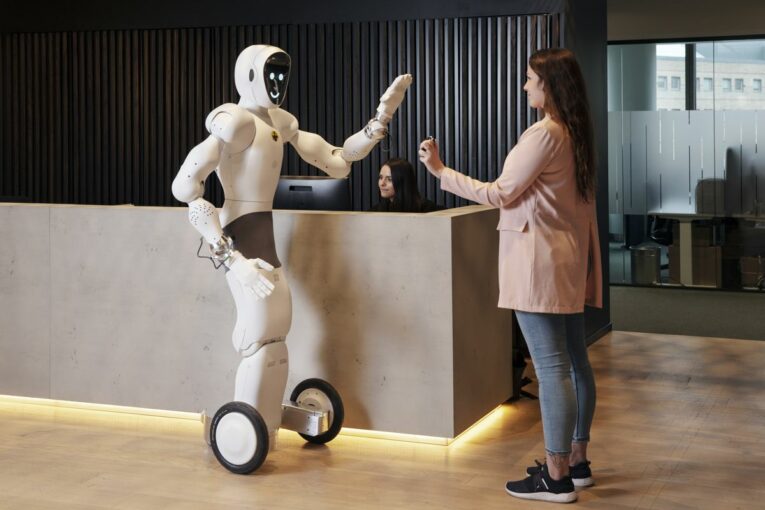 Halodi Robotics providing ADT Commercial with 140 Humanoid Robots