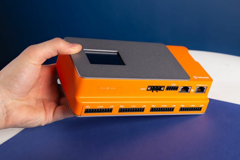 Raspberry Pi powered Industrial Computer now available from OnLogic