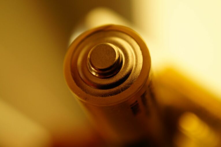 New battery discovery promises big impact for transportation and the grid