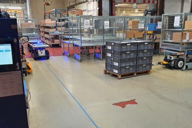 Effidence deploys fleet of EffiBOT robots to support automotive supplier Daimay