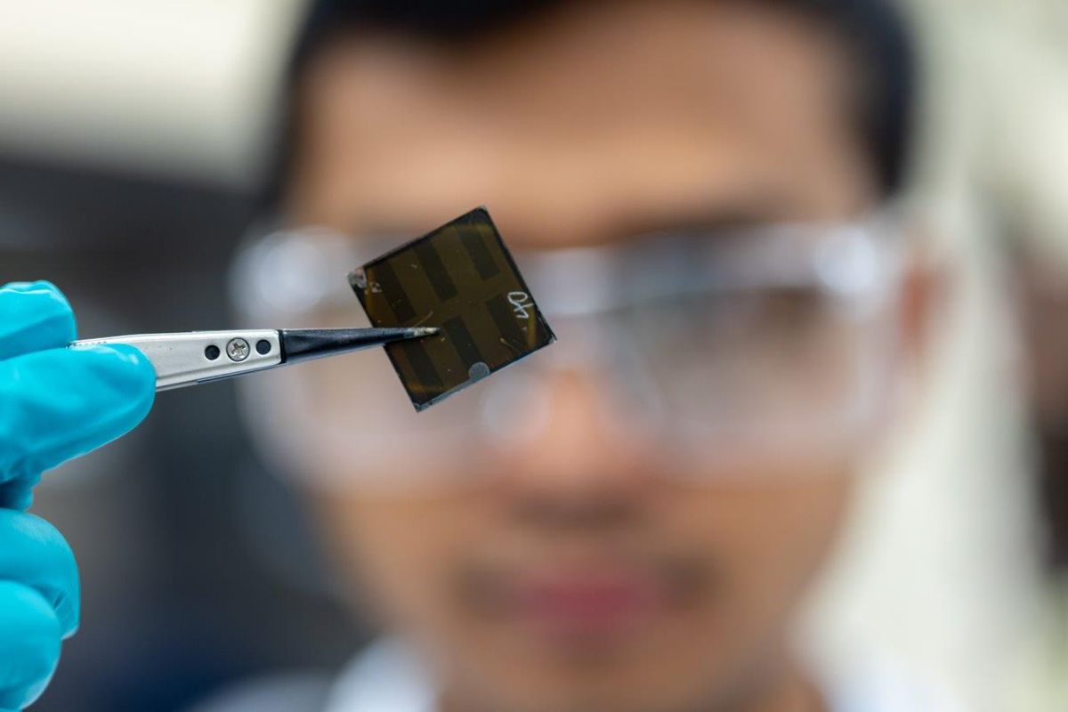 Perovskite Solar Cells pass damp-heat test