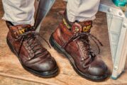 Choosing the right Safety Boots for Road Work