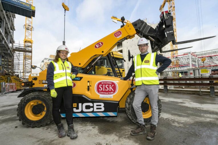 Sisk invests in JCB Electric Telehandler in Ireland