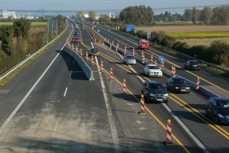 National Highways renews Pavement Decision Support Tool contract with Yotta