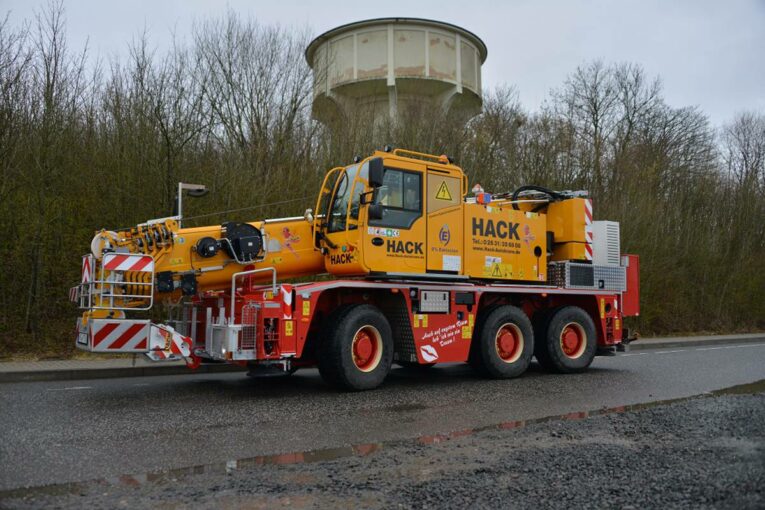 Tadano AC 3.045-1 City Crane the best choice for Hack Schwerlastservice