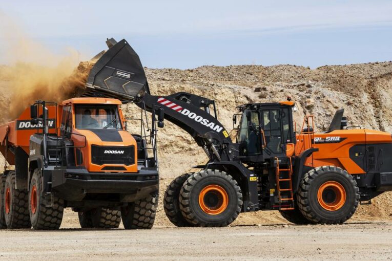 Doosan announces their Top 2021 Performing Dealers in North American Dealers