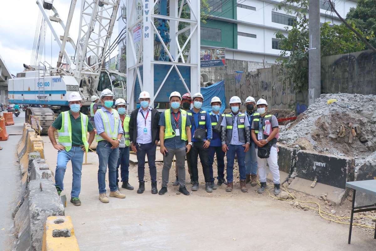 Trevi piles in to the new Rapid Transit MRT Line 7 in the Philippines