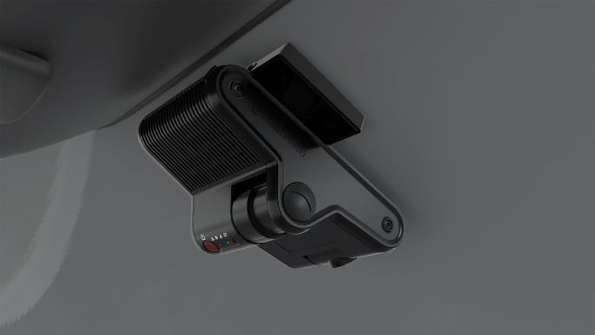 SmartWitness Fleet Dashcam features modular two-way cameras