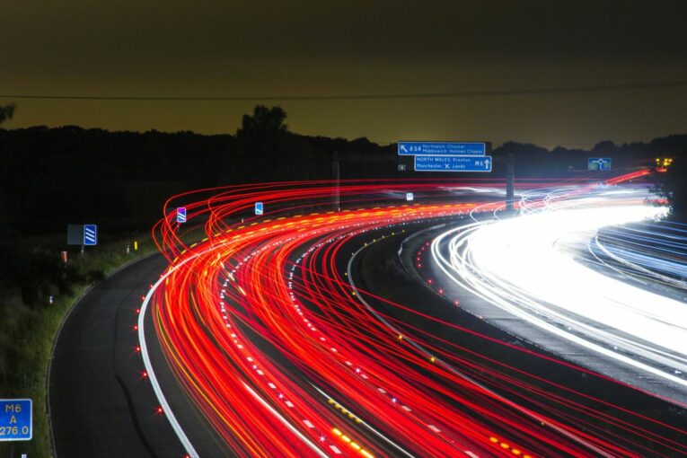 It's down to the insurance sector to accelerate the transition to driverless vehicles