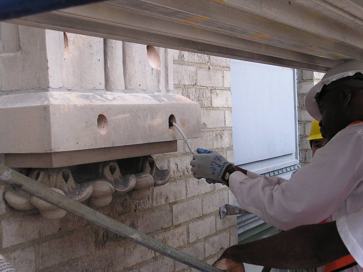 Cintec Anchoring System helps restore Terra-Cotta Columns in New York