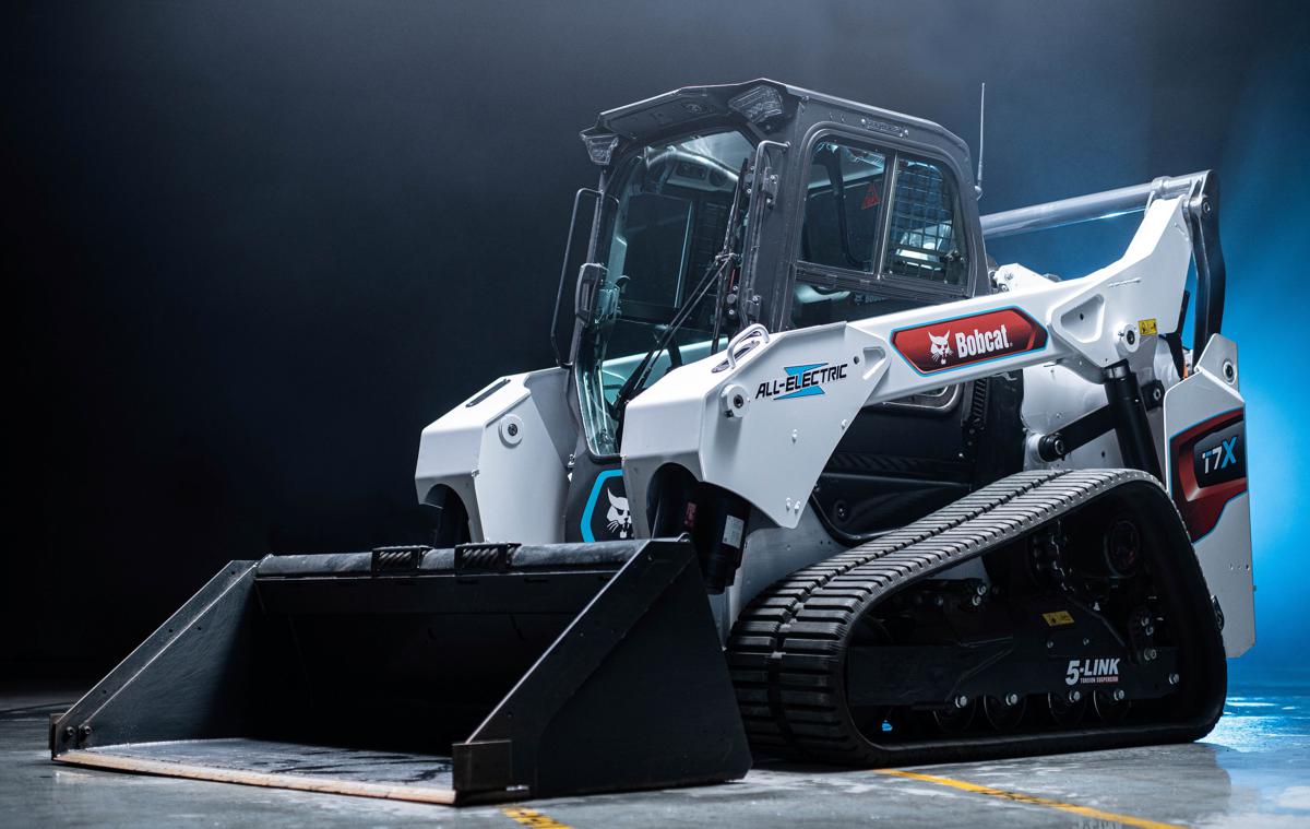 Bobcat all-electric T7X Track Loader wins Potencia Award in Spain