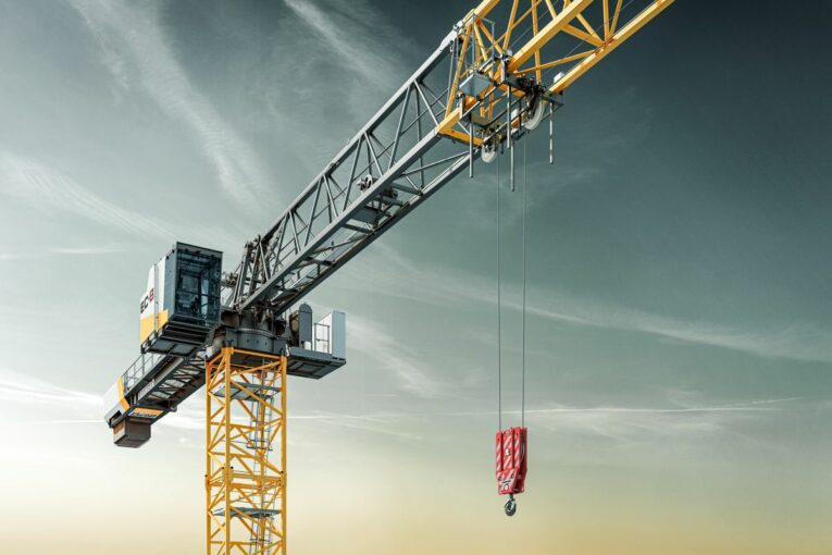 Liebherr expands flat-top crane line with new 300 EC-B 12 Fibre and 270 EC-B 12