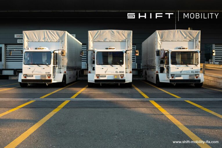 Truck Platooning coming with several trucks and only one driver