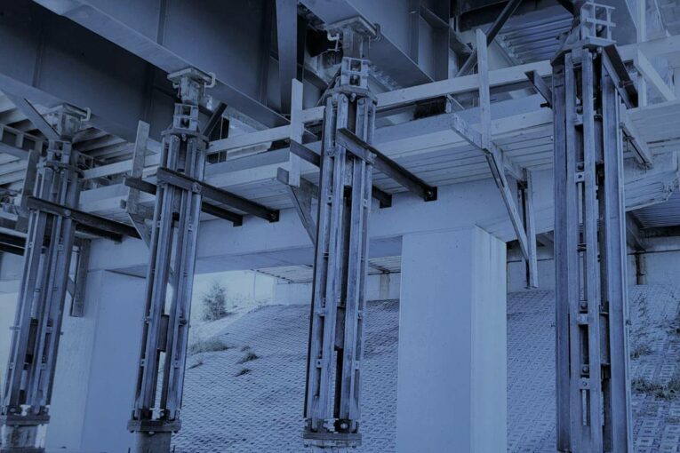 Acrow Superprops provide heavy-duty support during Pennsylvania Bridge Projects