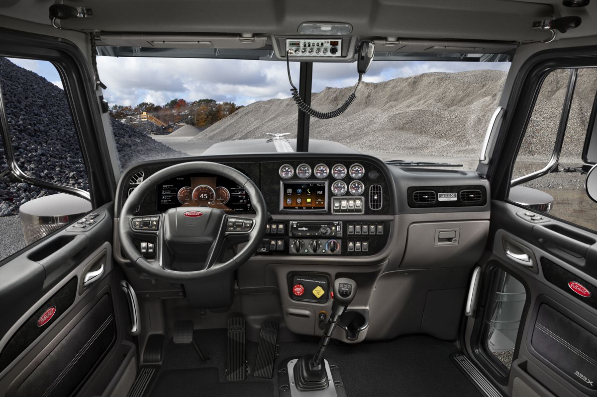 Peterbilt creates new ecosystem of Connected Products with Platform Science