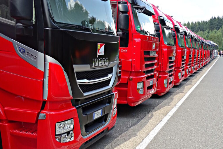 A Small Business Guide to optimizing Fleet efficiency 