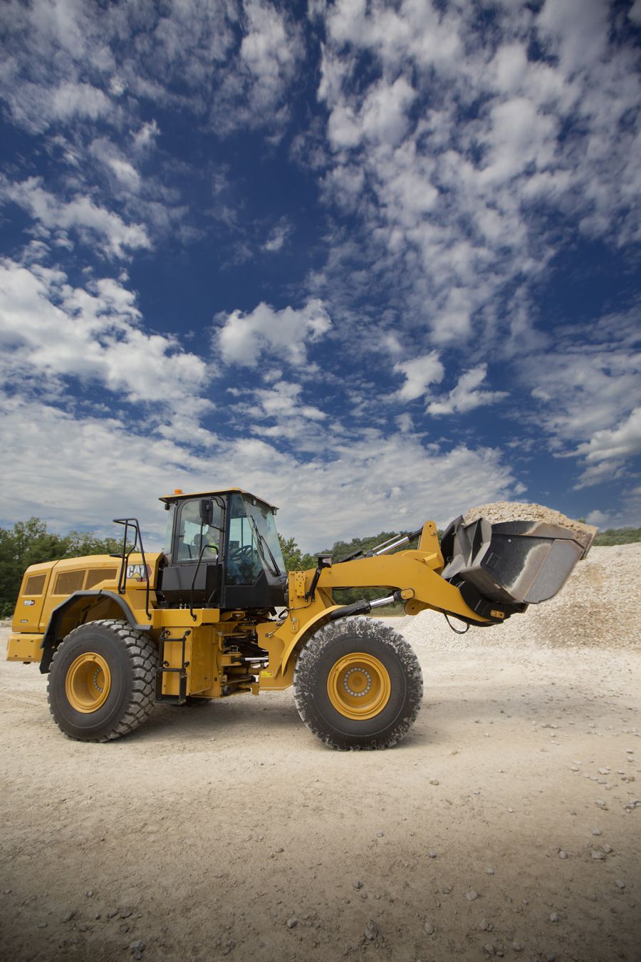 Caterpillar to introduce four Battery Electric Machines at bauma