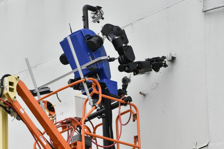 Sarcos trials Robotic Technologies for Maintenance, Inspection and Repair
