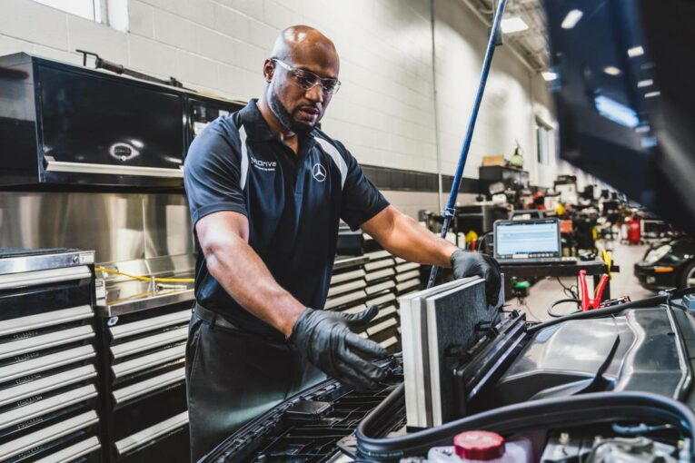 Mercedes-Benz USA's new Technician Programs to help students jumpstart careers