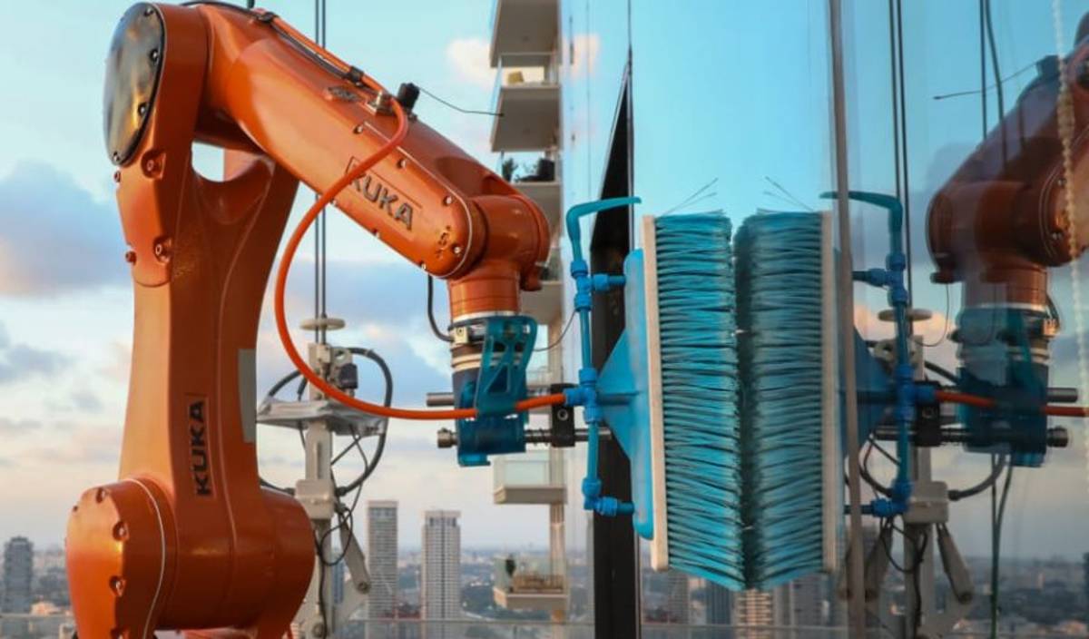 Skyline Robotics investment to automate Skyscraper Window Washing