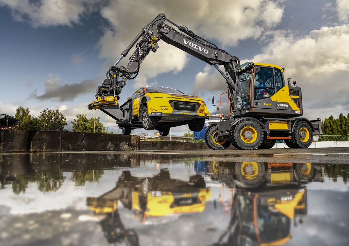 VolvoCE elevates Motorsport Safety with Electric Car Recovery Solution