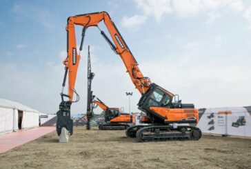 Doosan releases new DX245DM-7 31-tonne High-Reach Demolition Excavator