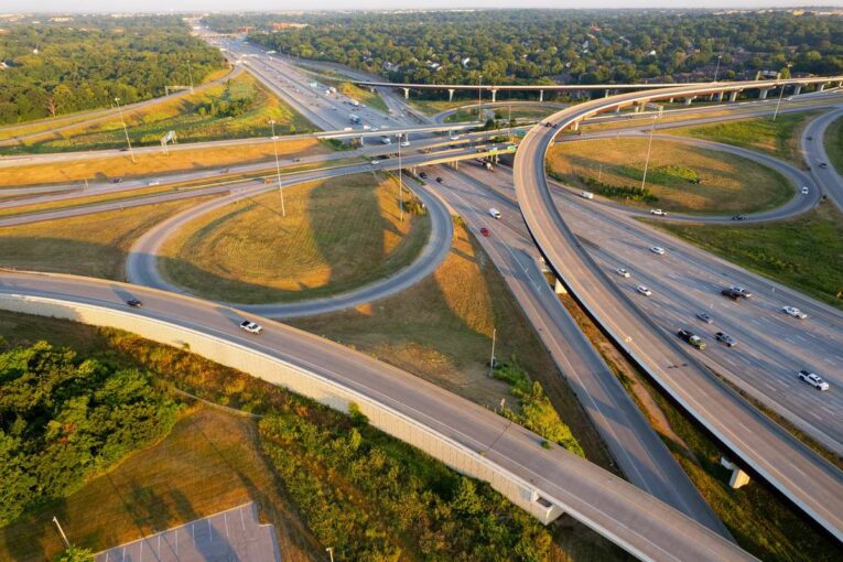 New technology helps Self-Driving Vehicles merge onto Motorways safely