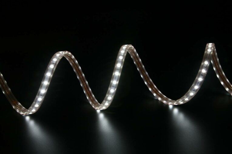 American Chemical Society creates sticky tape that generates electricity