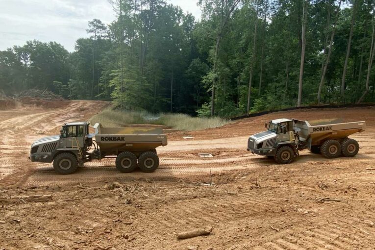 Donaldson Grading speeds up with Rokbak Hauler Fleet in North Carolina