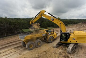 New Cat 352 Excavator delivers power for bigger jobs