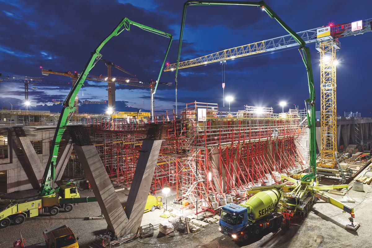 Construction of Frankfurt Airport Terminal 3 accelerated by PERI Customised formwork