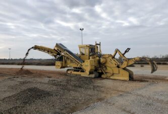 Mastenbroek to launch the Bulldog Utility Trencher at Conexpo