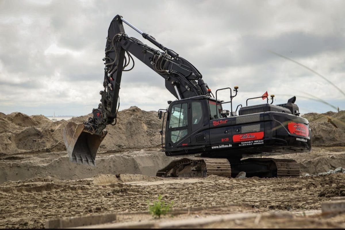 Tell Bau puts Doosan DX255NLC Excavator to work on Norderney Island