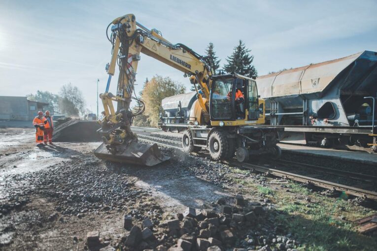 Unlock your projects with professionally maintained Hi-Rail Equipment