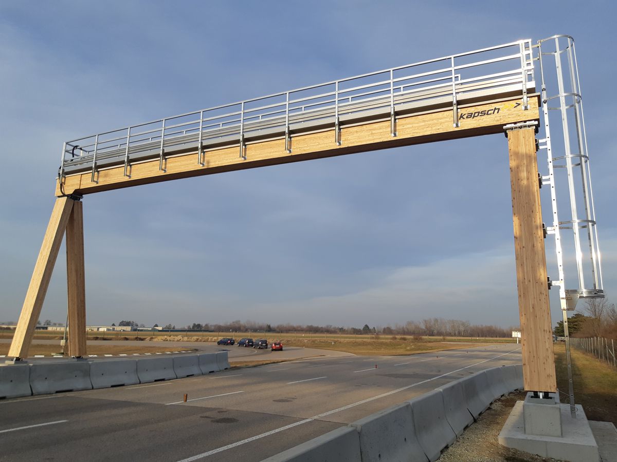 Kapsch TrafficCom Green Gantry brings Sustainable Infrastructure to our Roads